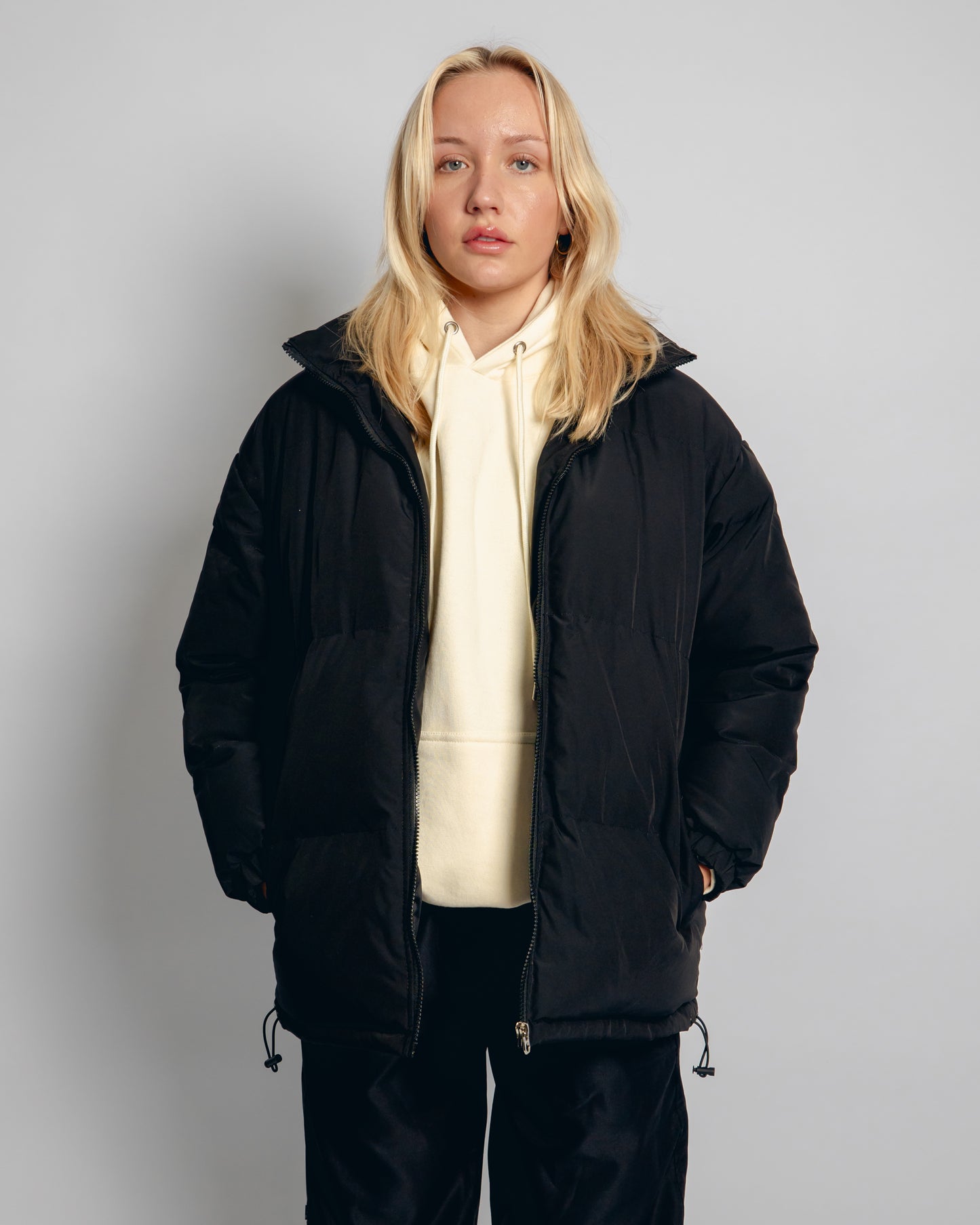 Core Puffer Jacket - Black