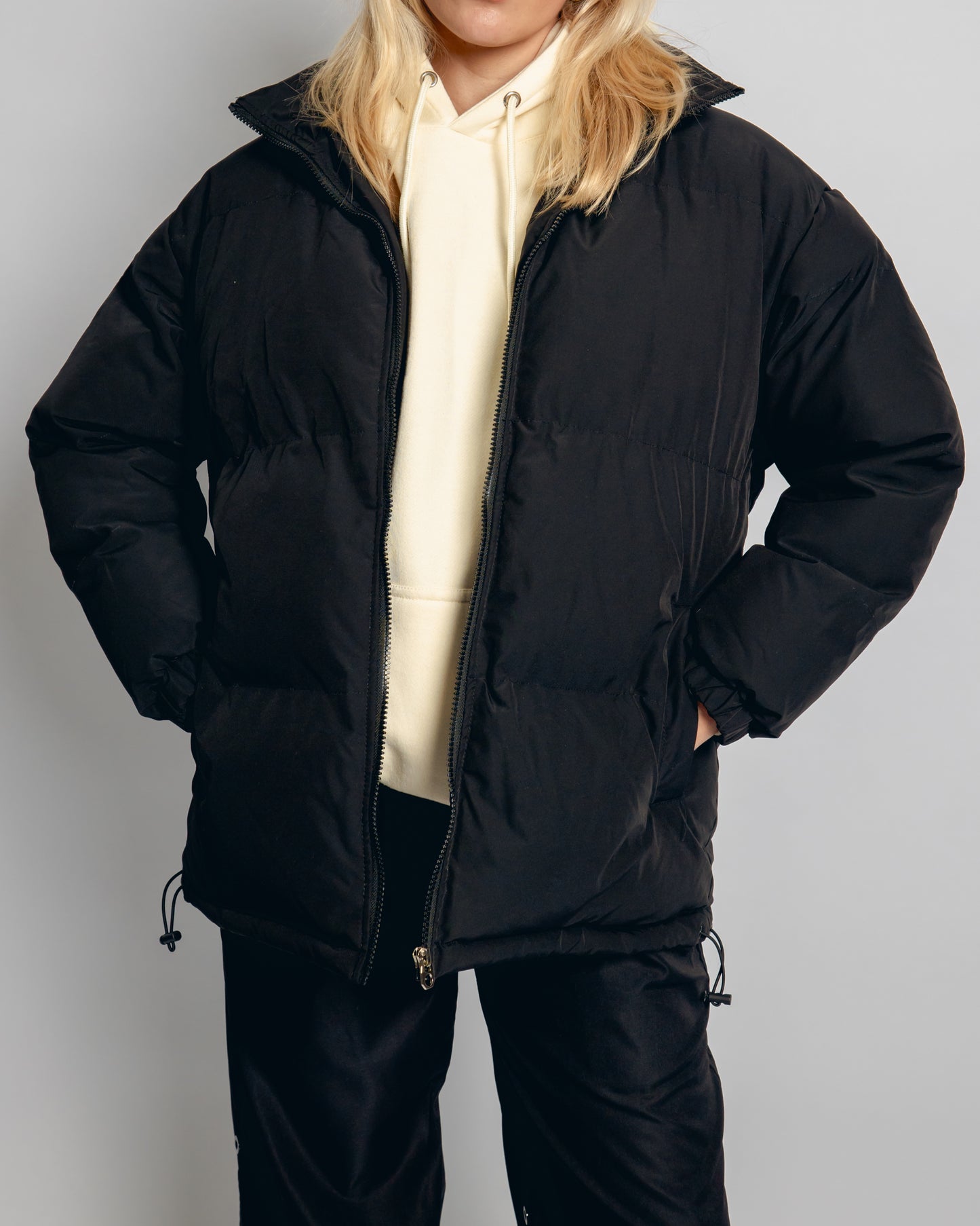 Core Puffer Jacket - Black