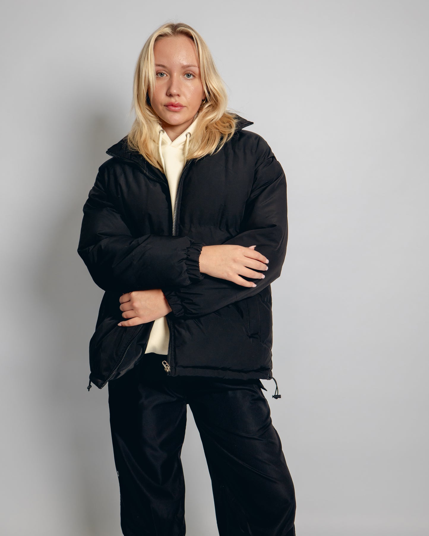 Core Puffer Jacket - Black